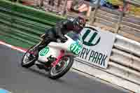 Vintage-motorcycle-club;eventdigitalimages;mallory-park;mallory-park-trackday-photographs;no-limits-trackdays;peter-wileman-photography;trackday-digital-images;trackday-photos;vmcc-festival-1000-bikes-photographs